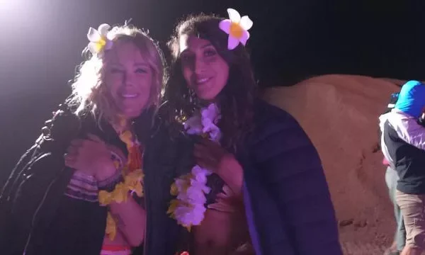 Ophélie Winter sur le tournage du court-métrage "Au fond du trou" sur le thème de l'affaire des enfants de la Creuse produit par Wopé prod